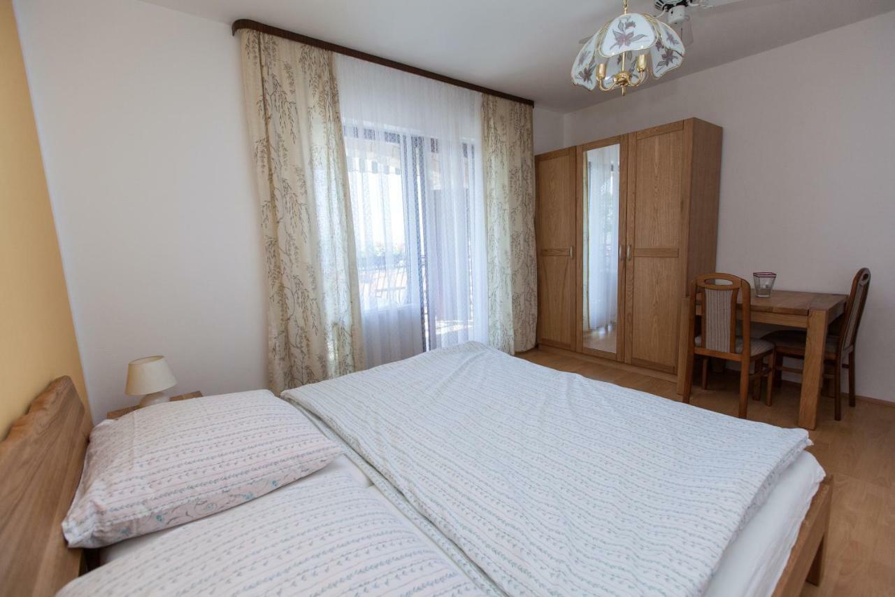 Villa Lesic Dramalj Extérieur photo